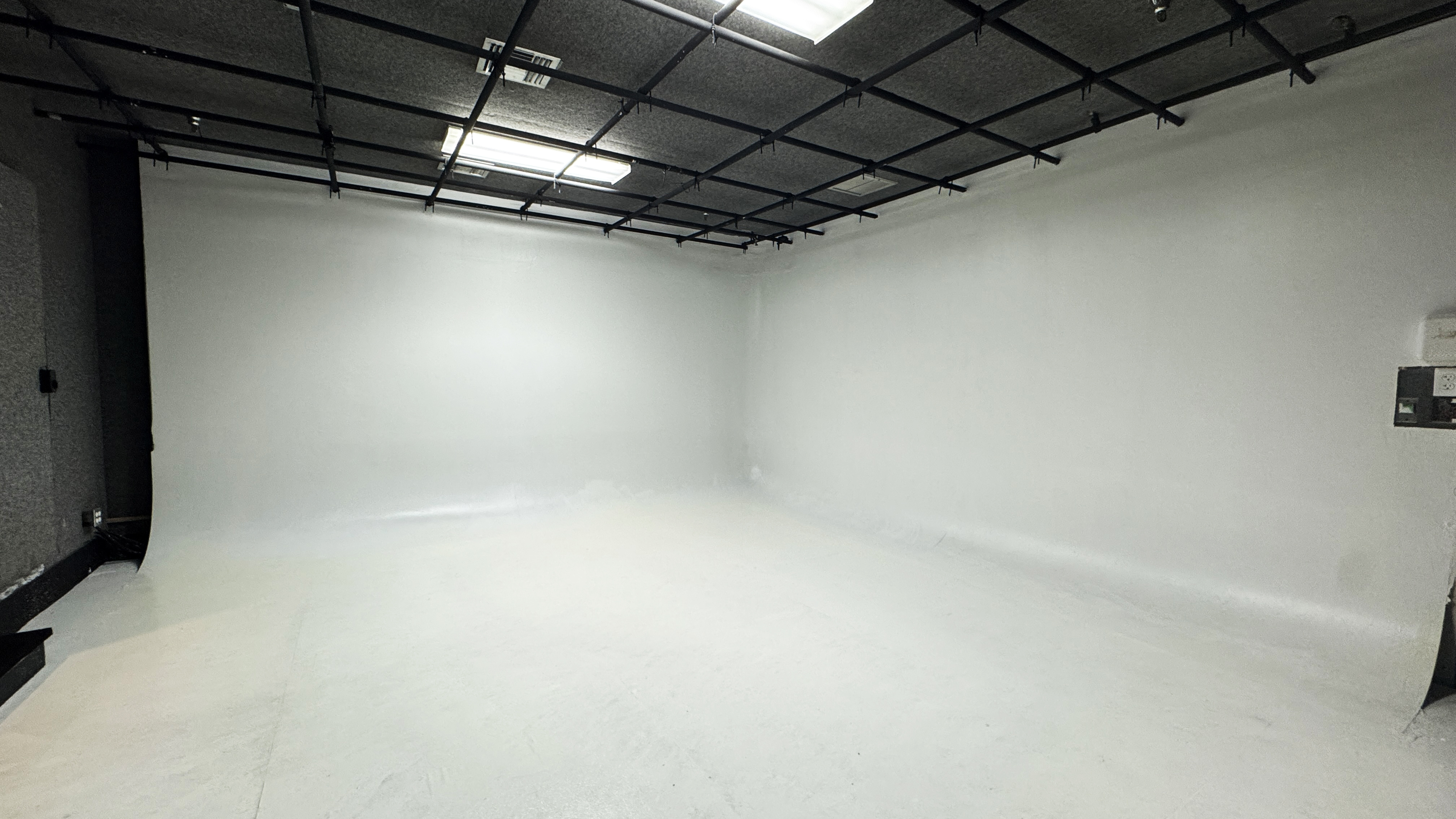 Infinity Wall