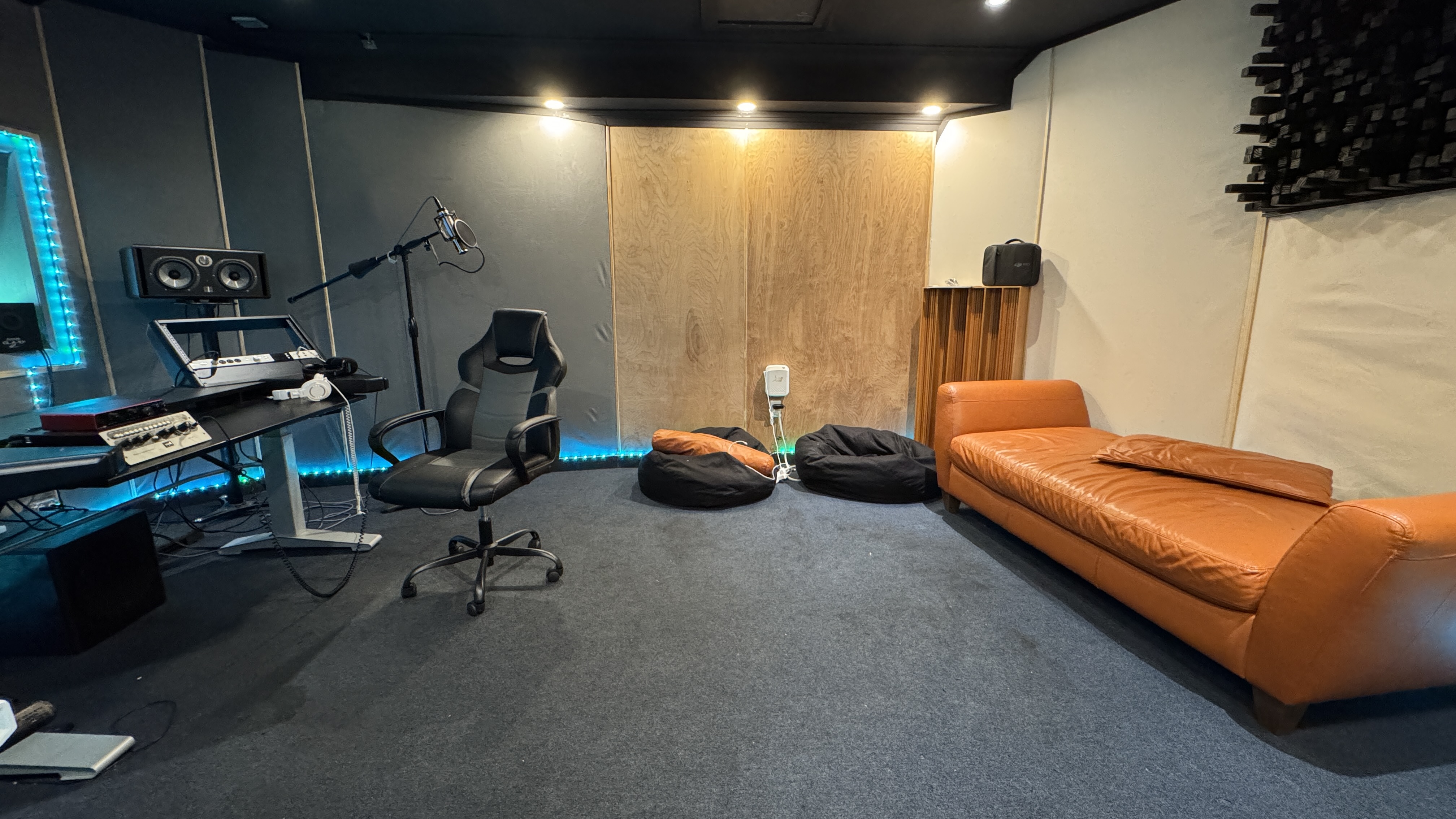 Recording Studio